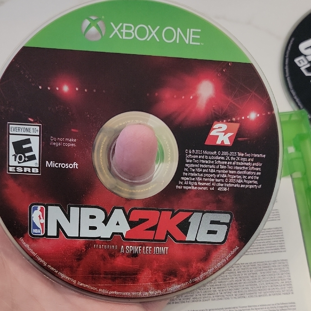 NBA 2K16 Xbox Game - Green Case - Picture 2 of 3